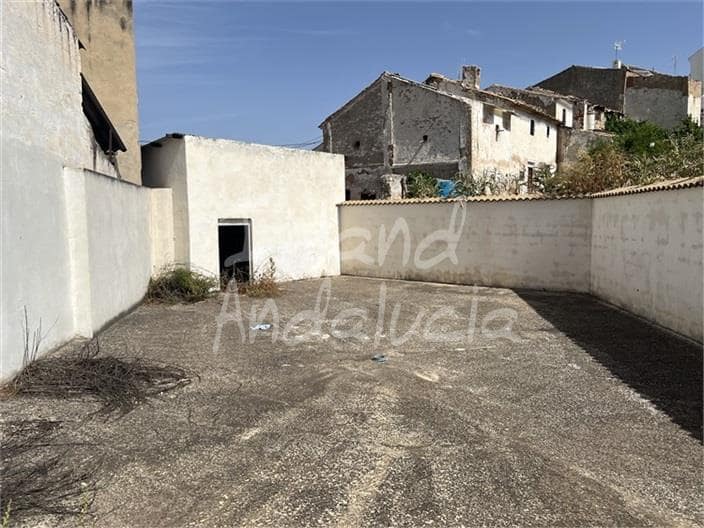 4 soveværelse Byhus til salg i Fuente-Tojar med garage - € 92.000 (Ref: 9939243)