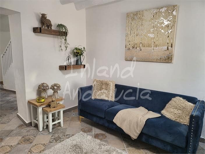 3 bedroom Townhouse for sale in Rute - € 99,000 (Ref: 9939244)