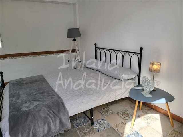 3 soveværelse Byhus til salg i Rute - € 99.000 (Ref: 9939244)