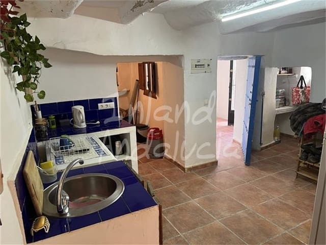 3 sovrum Hus till salu i Castillo de Locubín - 75 000 € (Ref: 9945005)