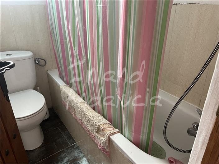 3 sovrum Hus till salu i Castillo de Locubin - 75 000 € (Ref: 9945005)