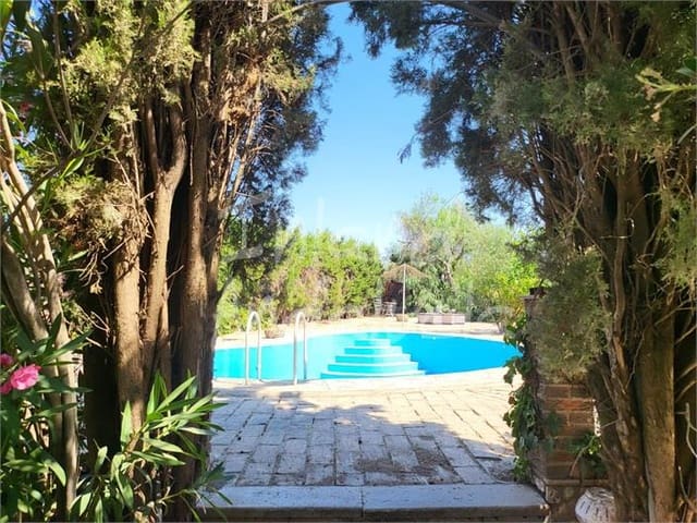3 soveværelse Villa til salg i Puente Genil med swimmingpool garage - € 230.000 (Ref: 9946881)