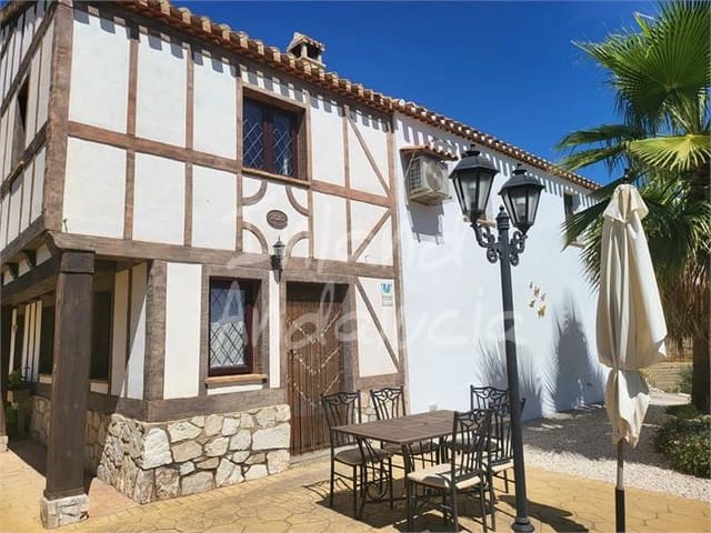5 soverom Finca/Herregård til salgs i Algarinejo med svømmebasseng garasje - € 685 000 (Ref: 9946882)