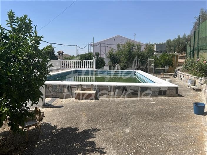 5 soveværelse Finca/Landehus til salg i Alcaudete med swimmingpool garage - € 171.000 (Ref: 9946883)