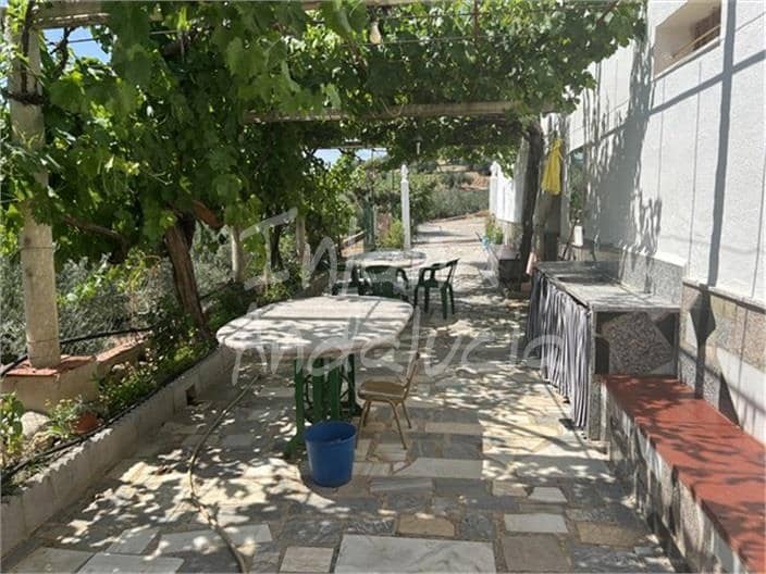 5 soveværelse Finca/Landehus til salg i Alcaudete med swimmingpool garage - € 171.000 (Ref: 9946883)