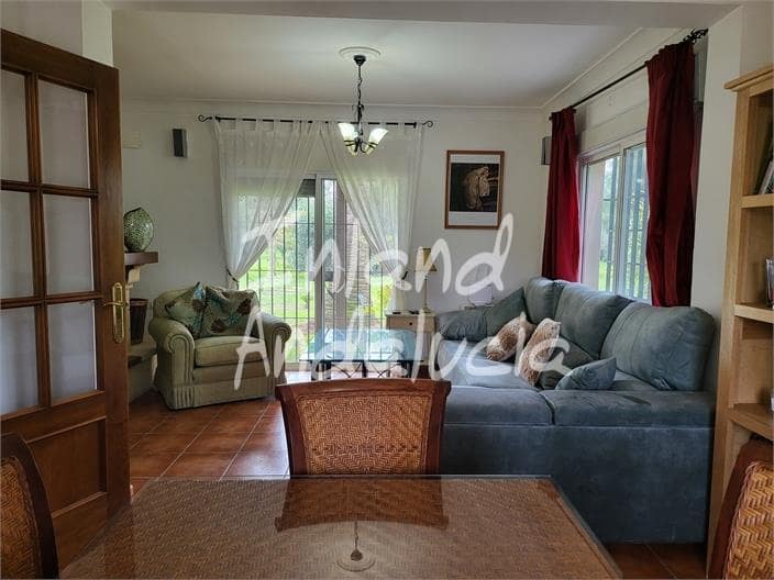 3 quarto Moradia para venda em Marchena com piscina garagem - 210 000 € (Ref: 9950883)