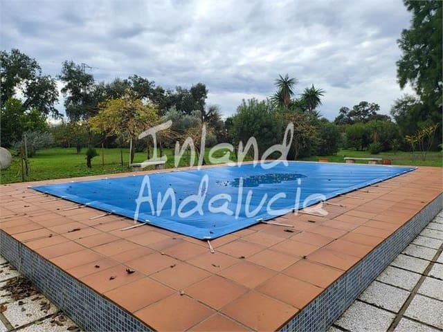 3 soveværelse Villa til salg i Marchena med swimmingpool garage - € 210.000 (Ref: 9950883)