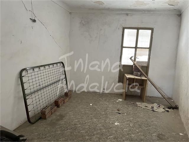 2 quarto Casa em Banda para venda em Luque - 27 000 € (Ref: 9950885)