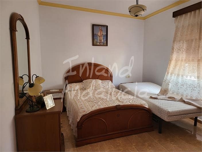 3 chambre Maison de Ville à vendre à Humilladero - 150 000 € (Ref: 9953618)