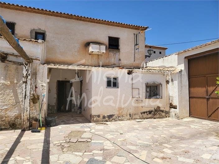 2 soverom Hus til salgs i Bobadilla med garasje - € 165 000 (Ref: 9965993)