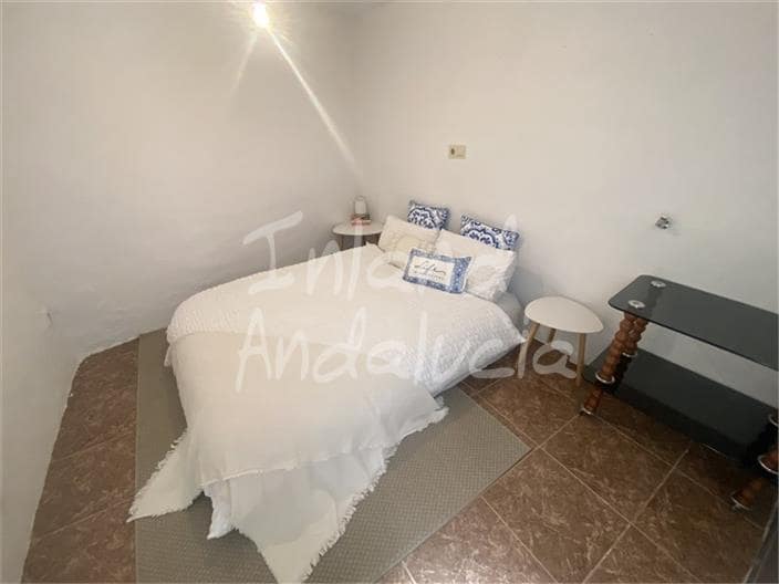 3 soverom Hus til salgs i Castillo de Locubin - € 48 000 (Ref: 9969131)