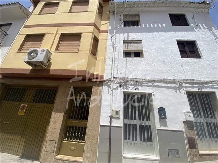 3 soverom Hus til salgs i Castillo de Locubin - € 48 000 (Ref: 9969131)