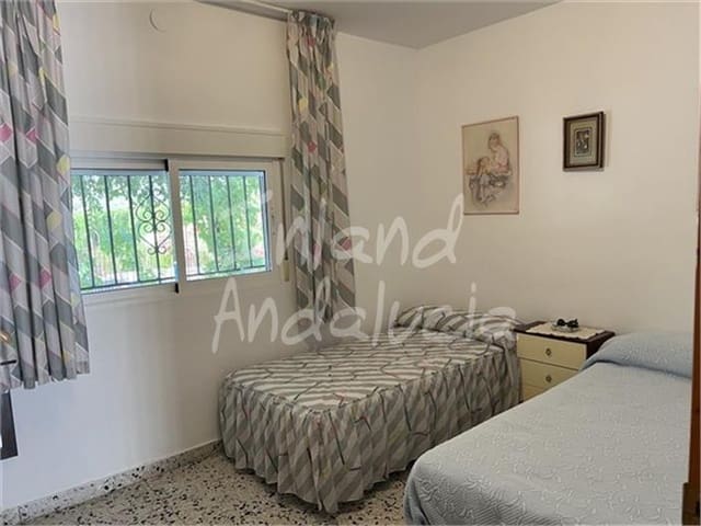 3 soveværelse Finca/Landehus til salg i Alcalá la Real med swimmingpool garage - € 450.000 (Ref: 9969132)