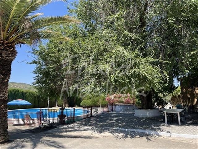 3 soveværelse Finca/Landehus til salg i Alcalá la Real med swimmingpool garage - € 450.000 (Ref: 9969132)