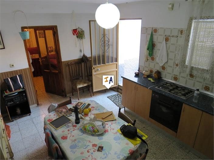4 soveværelse Byhus til salg i Alcaudete med garage - € 60.000 (Ref: 9972530)