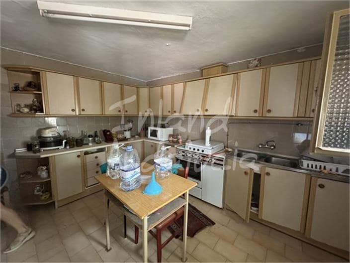 Casa de 5 habitaciones en Alcalá la Real en venta con garaje - 89.000 € (Ref: 9993703)