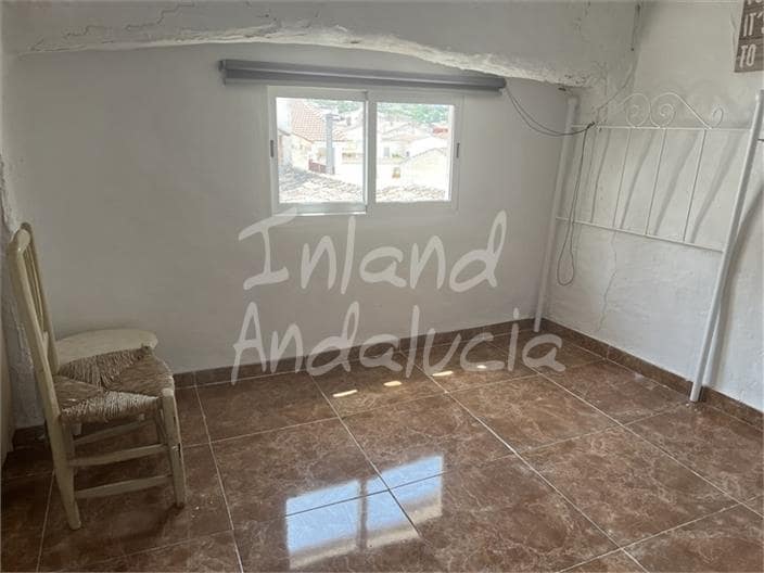 4 quarto Casa em Banda para venda em Castillo de Locubin - 50 000 € (Ref: 9993704)