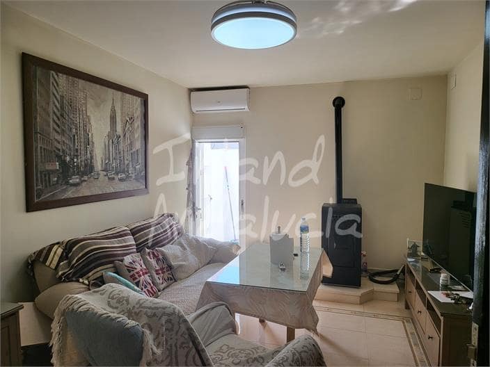 3 camera da letto Villa in vendita in Isla Redonda con piscina - 150.000 € (Rif: 9997966)
