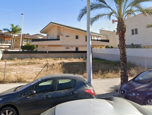 Building Plot for sale in Elche / Elx - € 320,000 (Ref: 9021826)