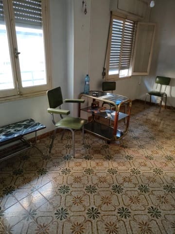 3 quarto Apartamento para venda em Elche / Elx - 93 000 € (Ref: 9021828)