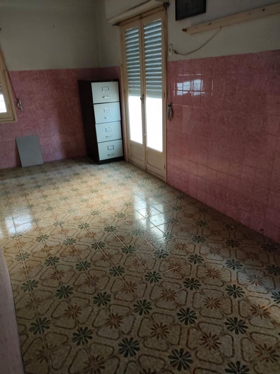 3 bedroom Apartment for sale in Elche / Elx - € 93,000 (Ref: 9021828)