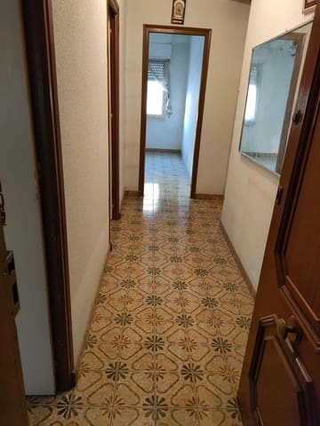3 quarto Apartamento para venda em Elche / Elx - 93 000 € (Ref: 9021828)