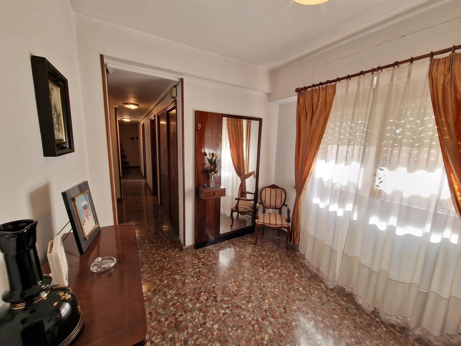 4 sypialnia Mieszkanie na sprzedaż w Elche / Elx - 199 999 € (Ref: 9021833)