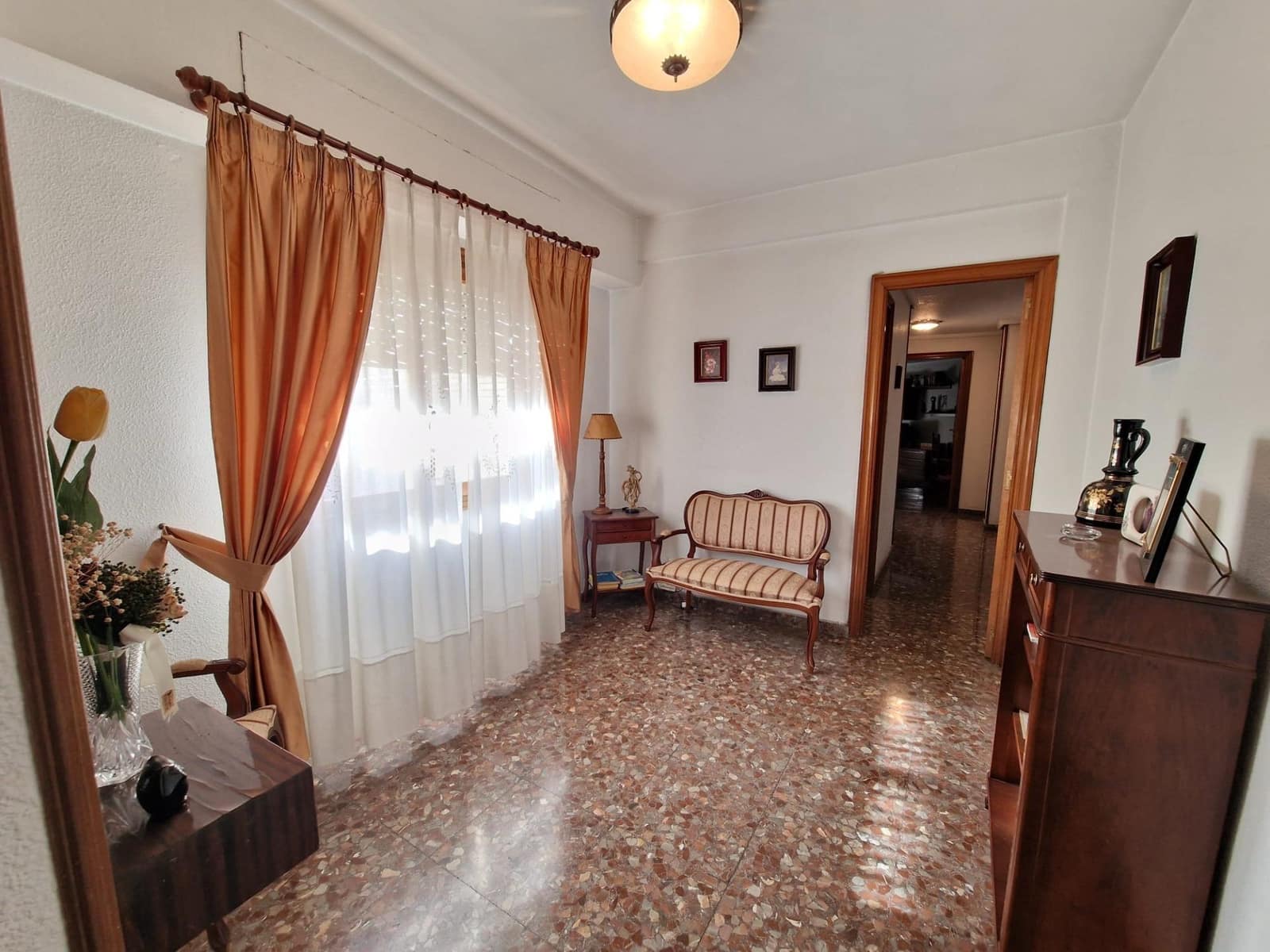 4 sypialnia Mieszkanie na sprzedaż w Elche / Elx - 199 999 € (Ref: 9021833)