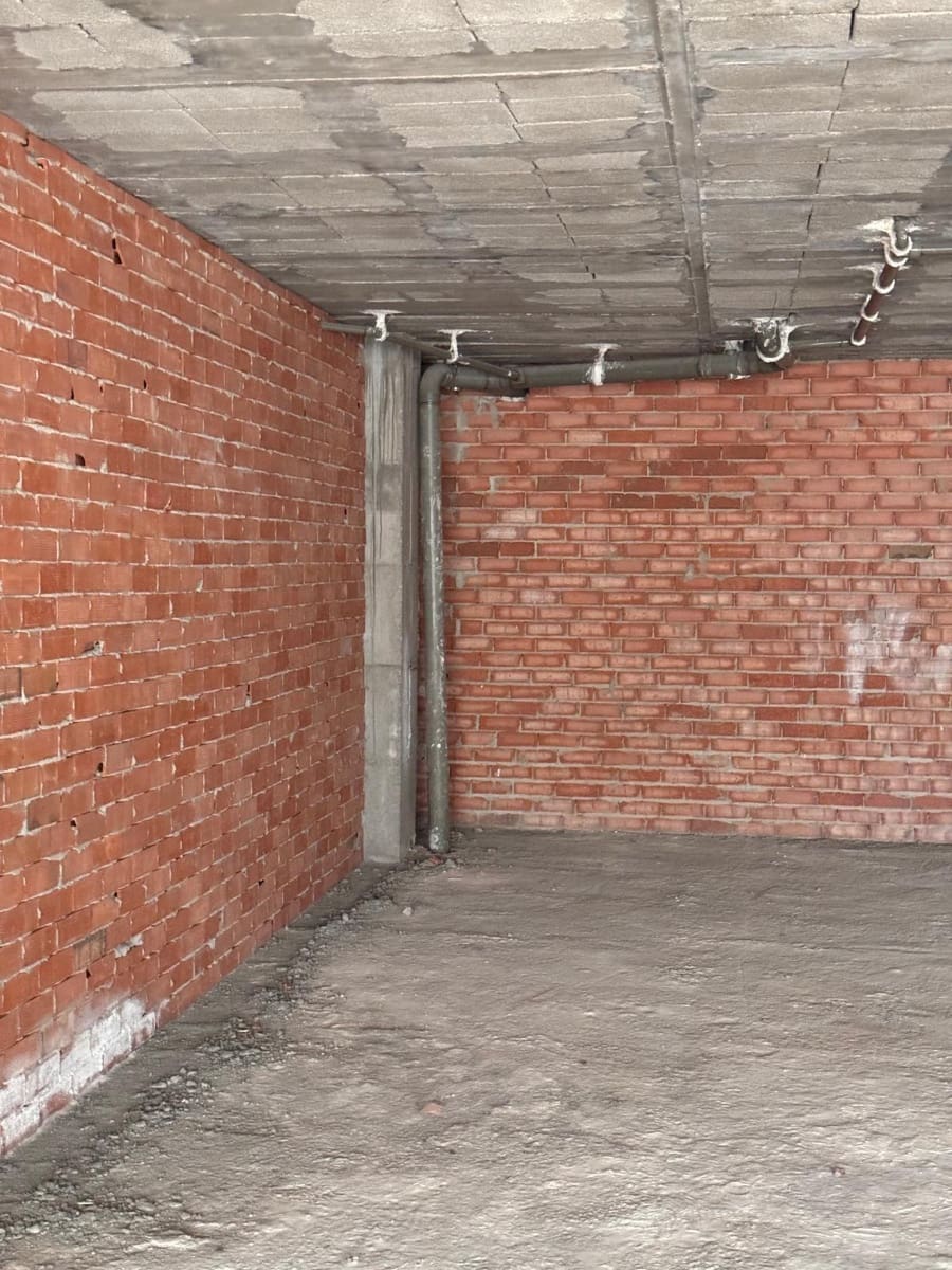 Commercial for sale in Elche / Elx - € 115,000 (Ref: 9021844)