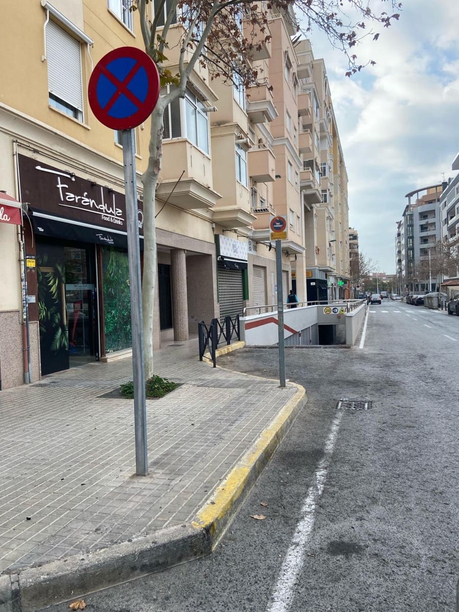 Garage till salu i Elche / Elx - 7 000 € (Ref: 9021845)