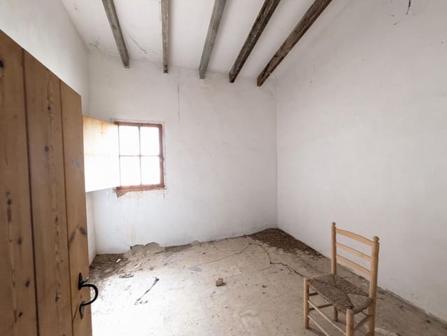 4 soveværelse Finca/Landehus til salg i Matola, Elche / Elx - € 149.800 (Ref: 9021851)