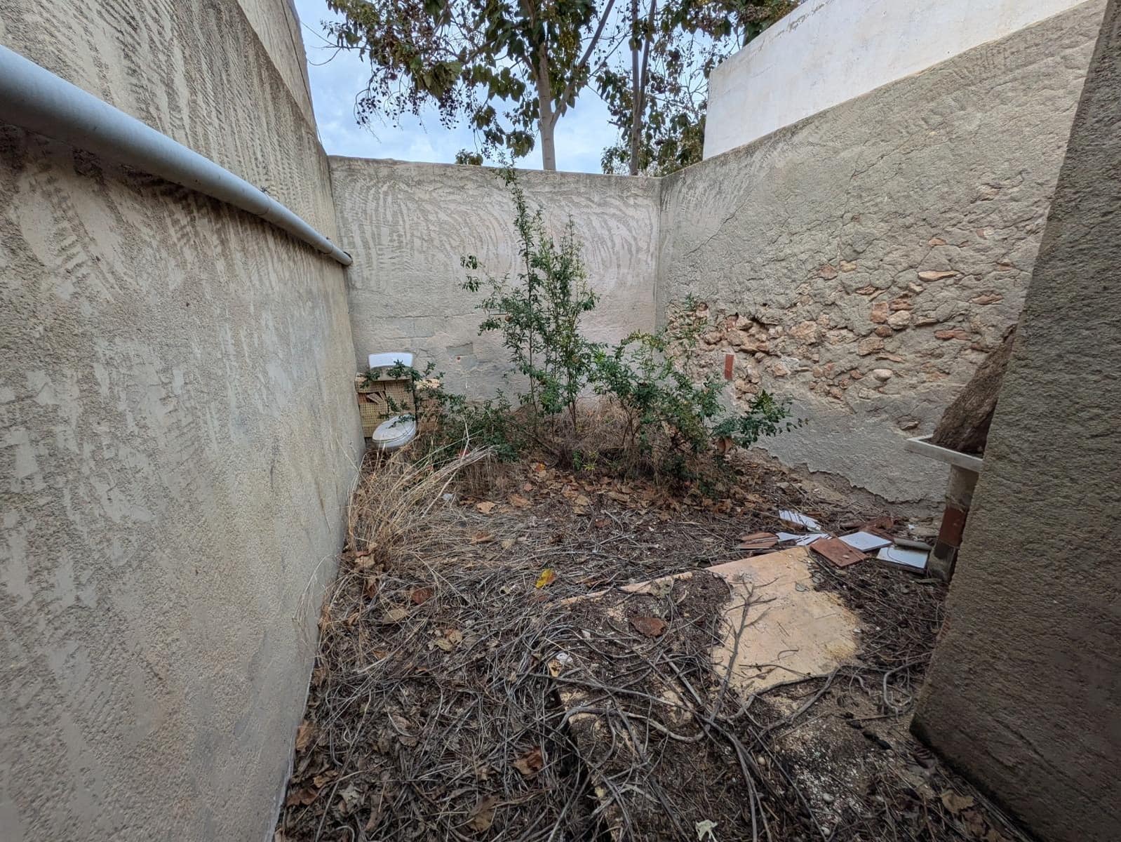 4 soveværelse Finca/Landehus til salg i Matola - € 149.800 (Ref: 9021851)