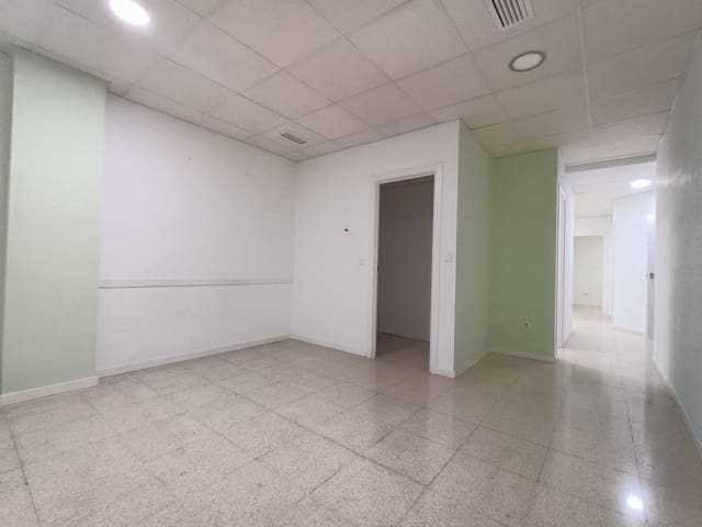 Local Commercial de 6 chambres à louer à Elche / Elx - 700 € (Ref: 9021856)