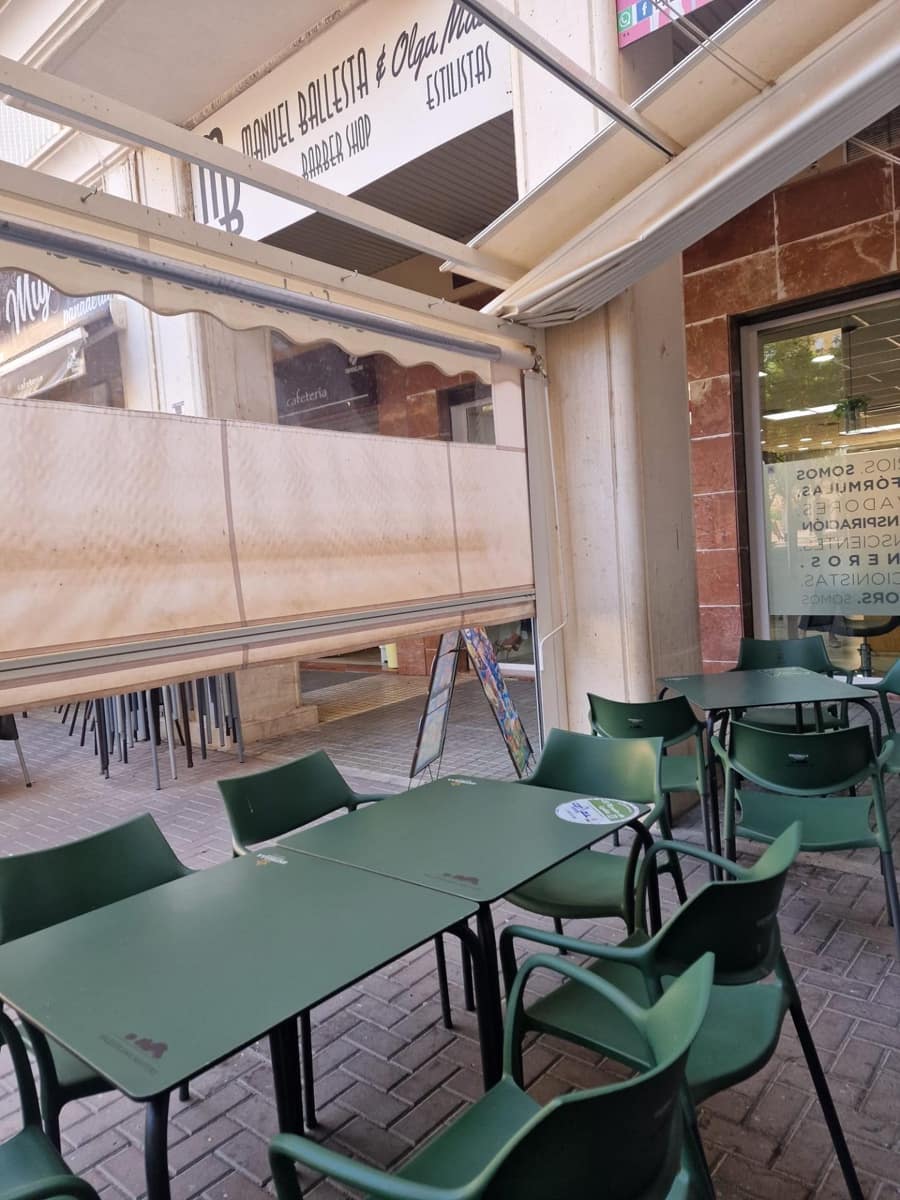 Business for rent in Elche / Elx - € 600 (Ref: 9021857)
