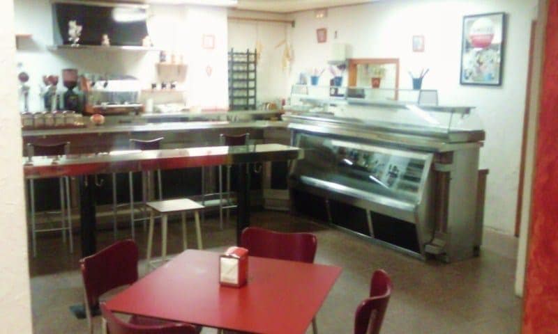 Kaupallinen myytävänä paikassa Elche / Elx - 116 900 € (Ref: 9023645)