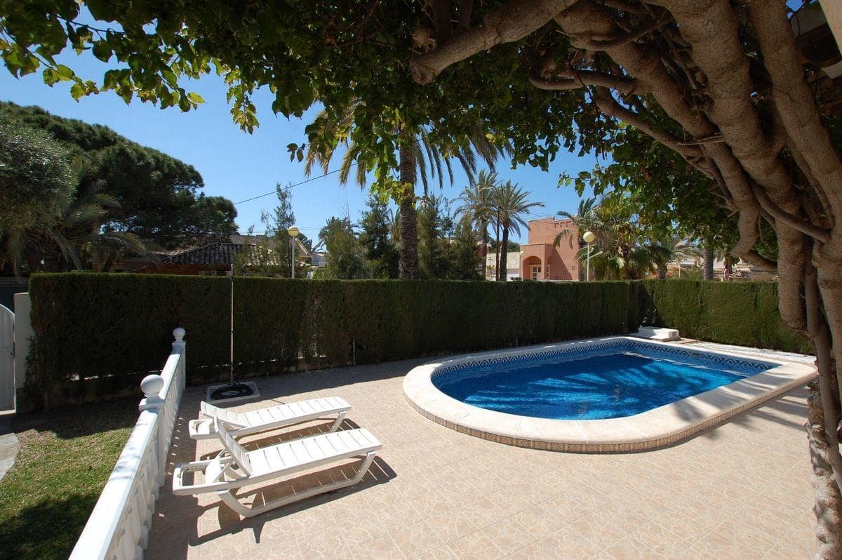 3 soverom Villa til salgs i Cabo Roig med garasje - € 745 000 (Ref: 9095373)