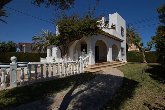 3 soverom Villa til salgs i Cabo Roig, Orihuela med garasje - € 745 000 (Ref: 9095373)