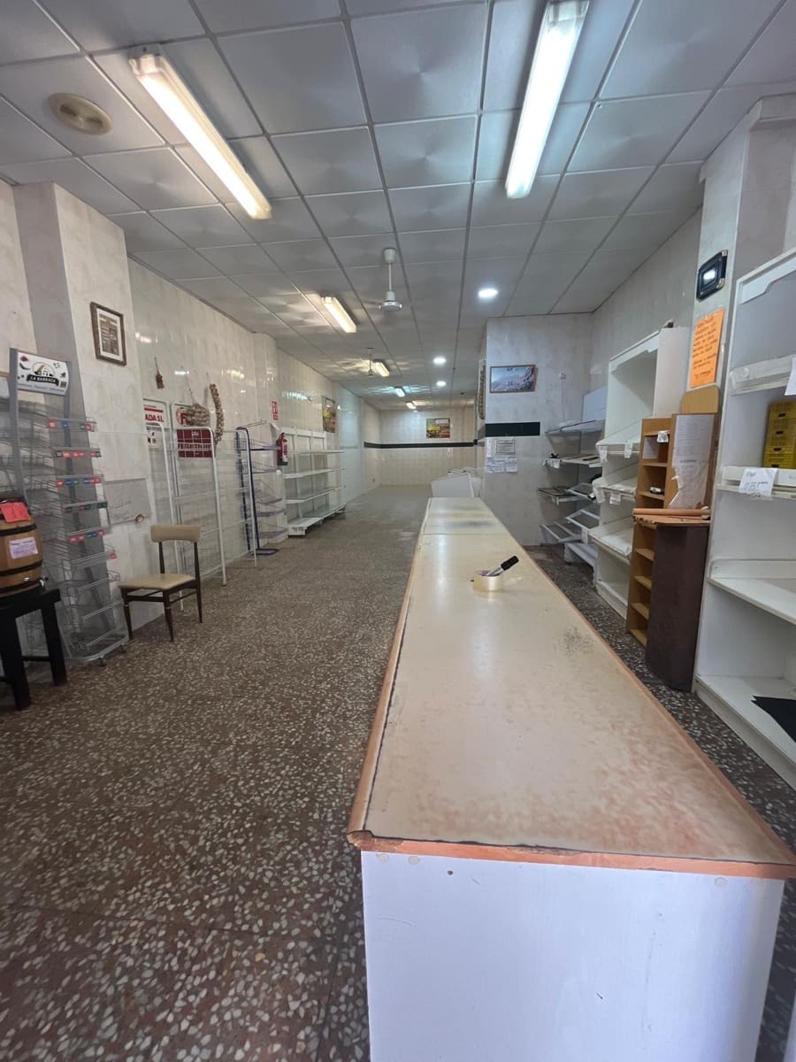 Commercial for rent in Elche / Elx - € 800 (Ref: 9116742)