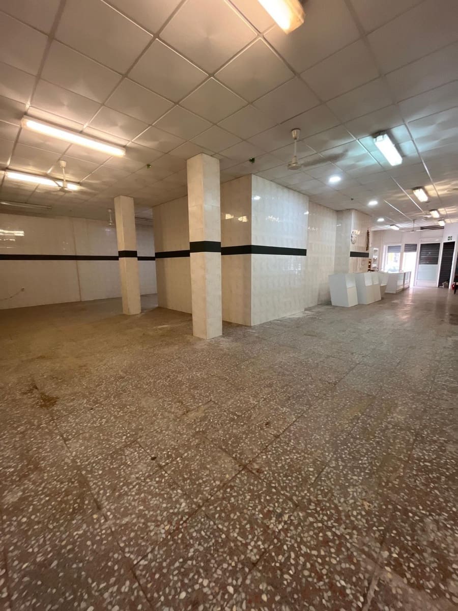 Commercial for rent in Elche / Elx - € 800 (Ref: 9116742)