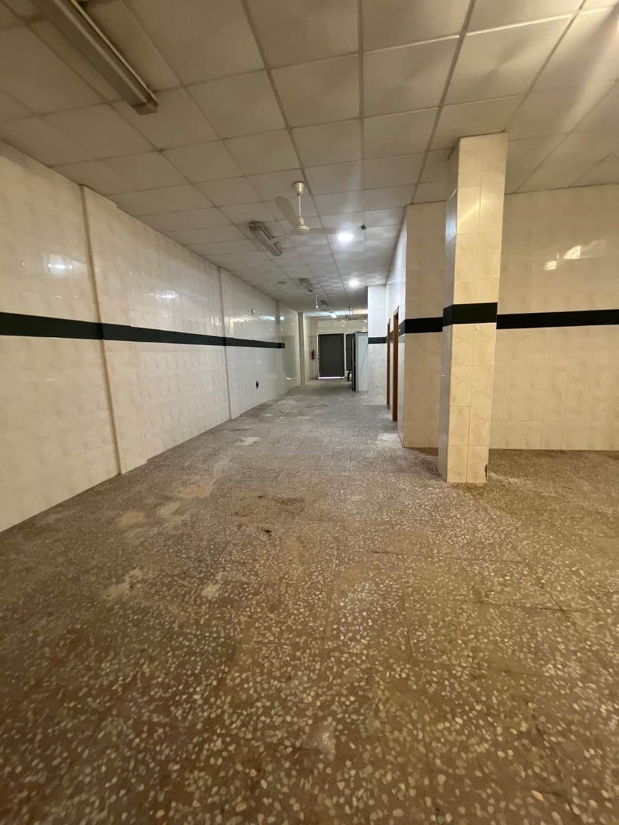 Commercial for rent in Elche / Elx - € 800 (Ref: 9116742)