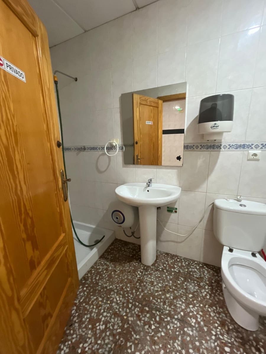 Commercial for rent in Elche / Elx - € 800 (Ref: 9116742)