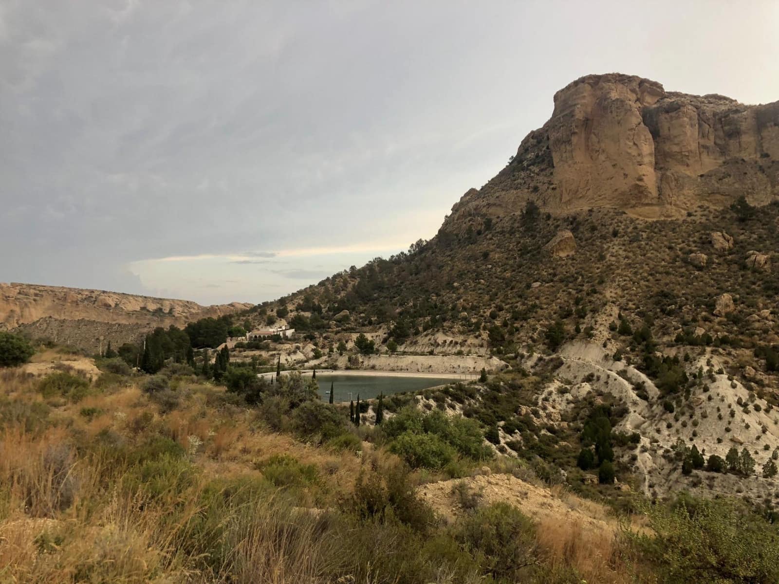 Grunde uden byggetilladelser til salg i Crevillente / Crevillent - € 28.000 (Ref: 9116743)