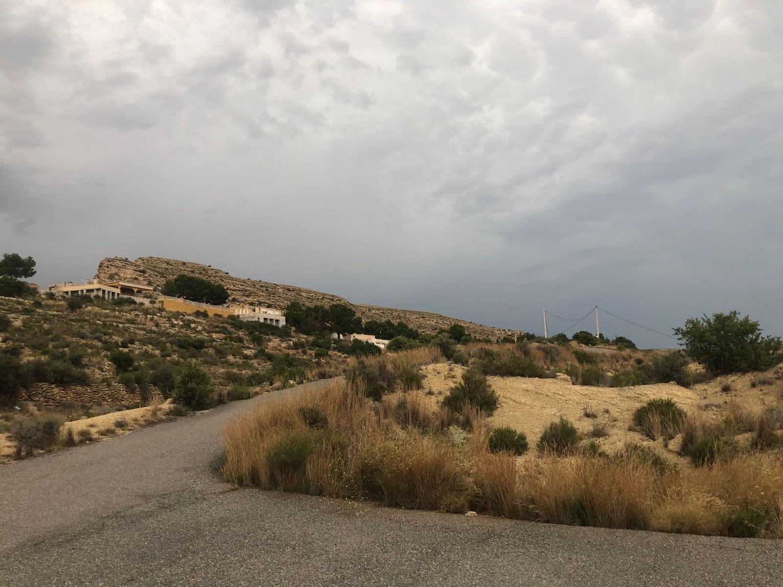 Grunde uden byggetilladelser til salg i Crevillente / Crevillent - € 28.000 (Ref: 9116743)