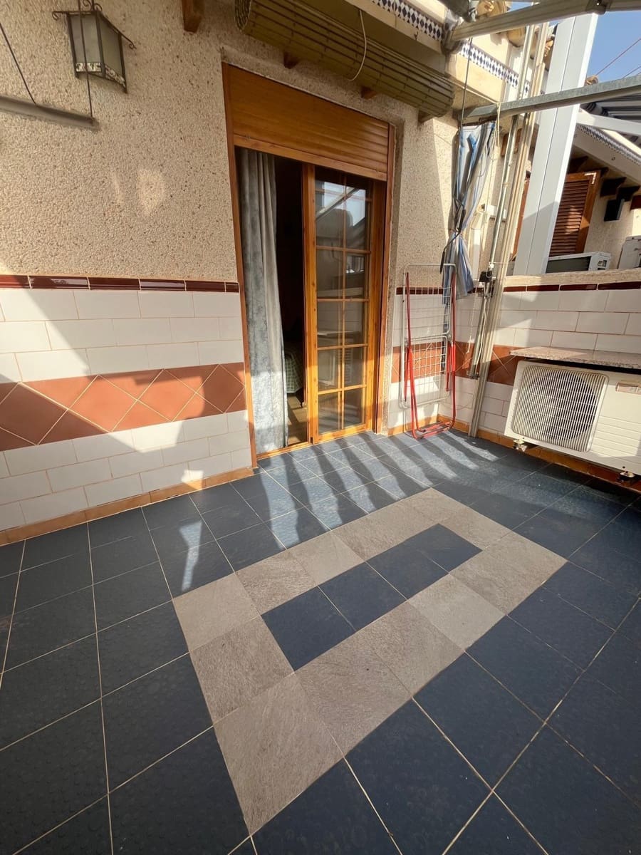 3 bedroom Apartment for sale in Santa Pola - € 179,999 (Ref: 9125209)