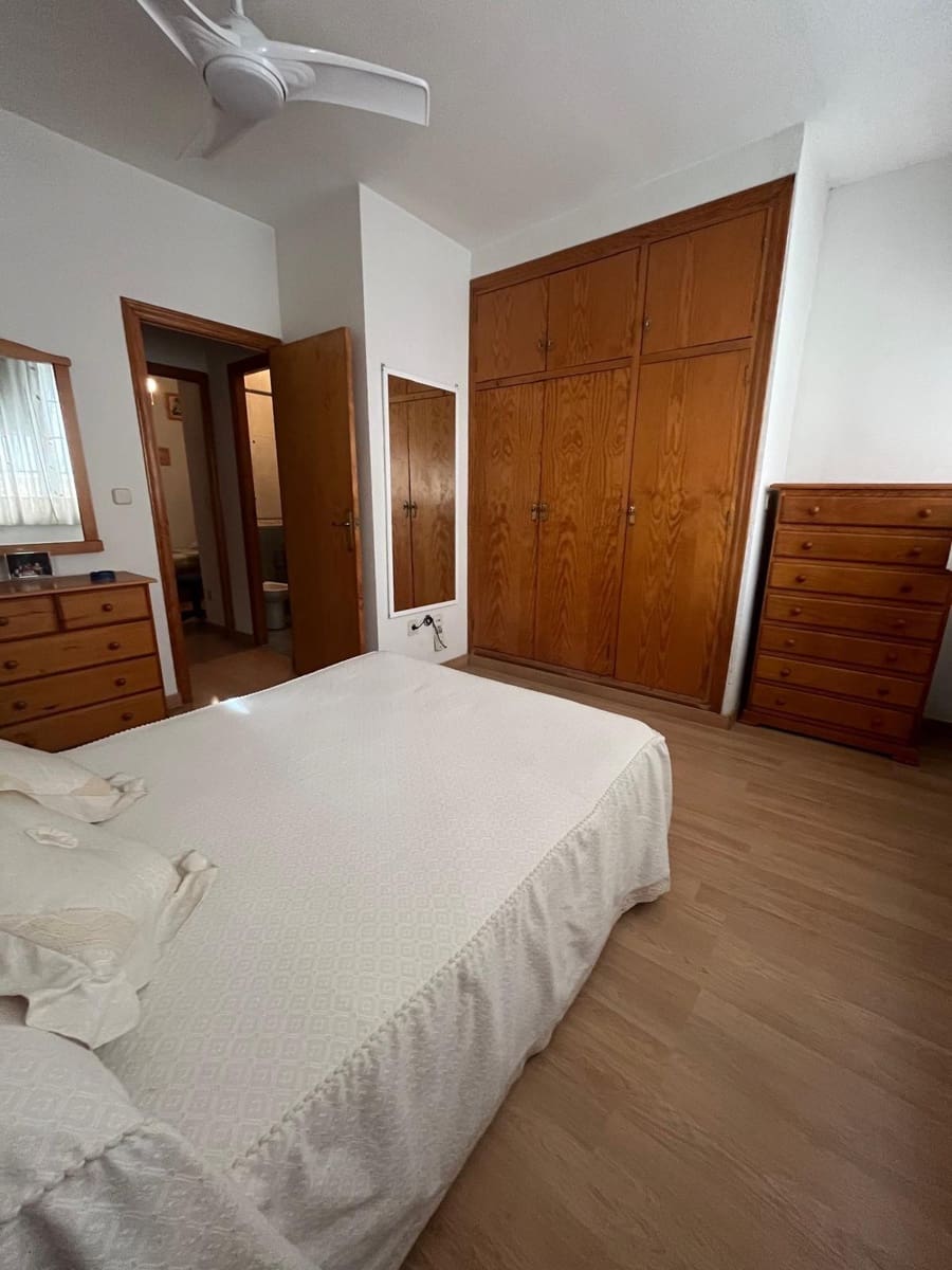 3 bedroom Apartment for sale in Santa Pola - € 179,999 (Ref: 9125209)