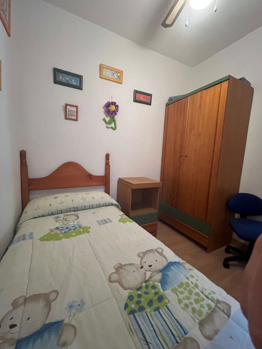 3 bedroom Apartment for sale in Santa Pola - € 179,999 (Ref: 9125209)