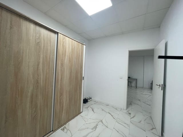 2 slaapkamer Appartement te koop in Elche / Elx - € 94.999 (Ref: 9128465)
