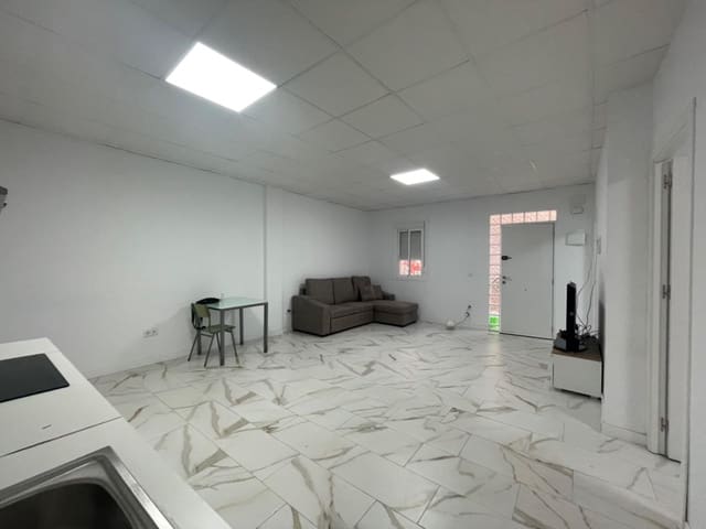 2 slaapkamer Appartement te koop in Elche / Elx - € 94.999 (Ref: 9128465)