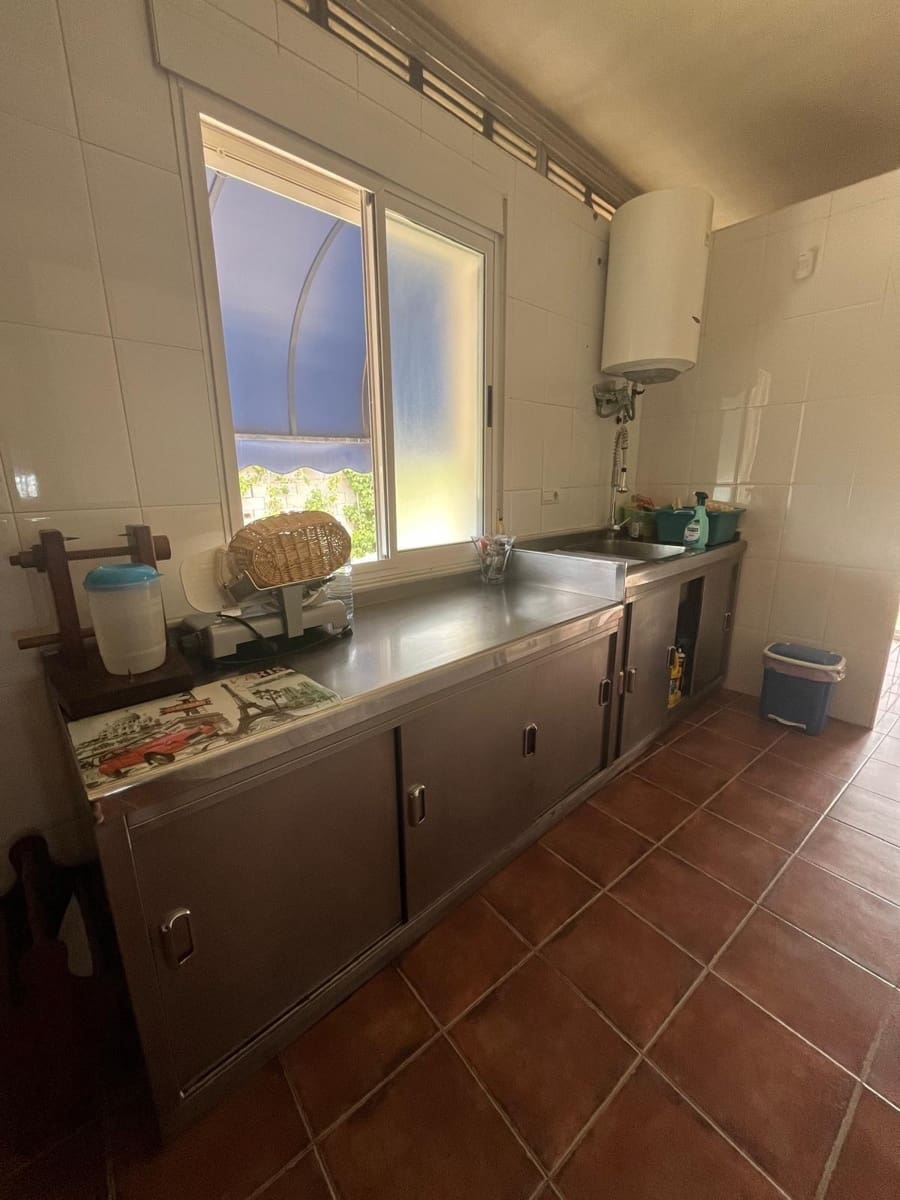 7 soveværelse Finca/Landehus til leje i Albatera med garage - € 2.500 (Ref: 9159604)