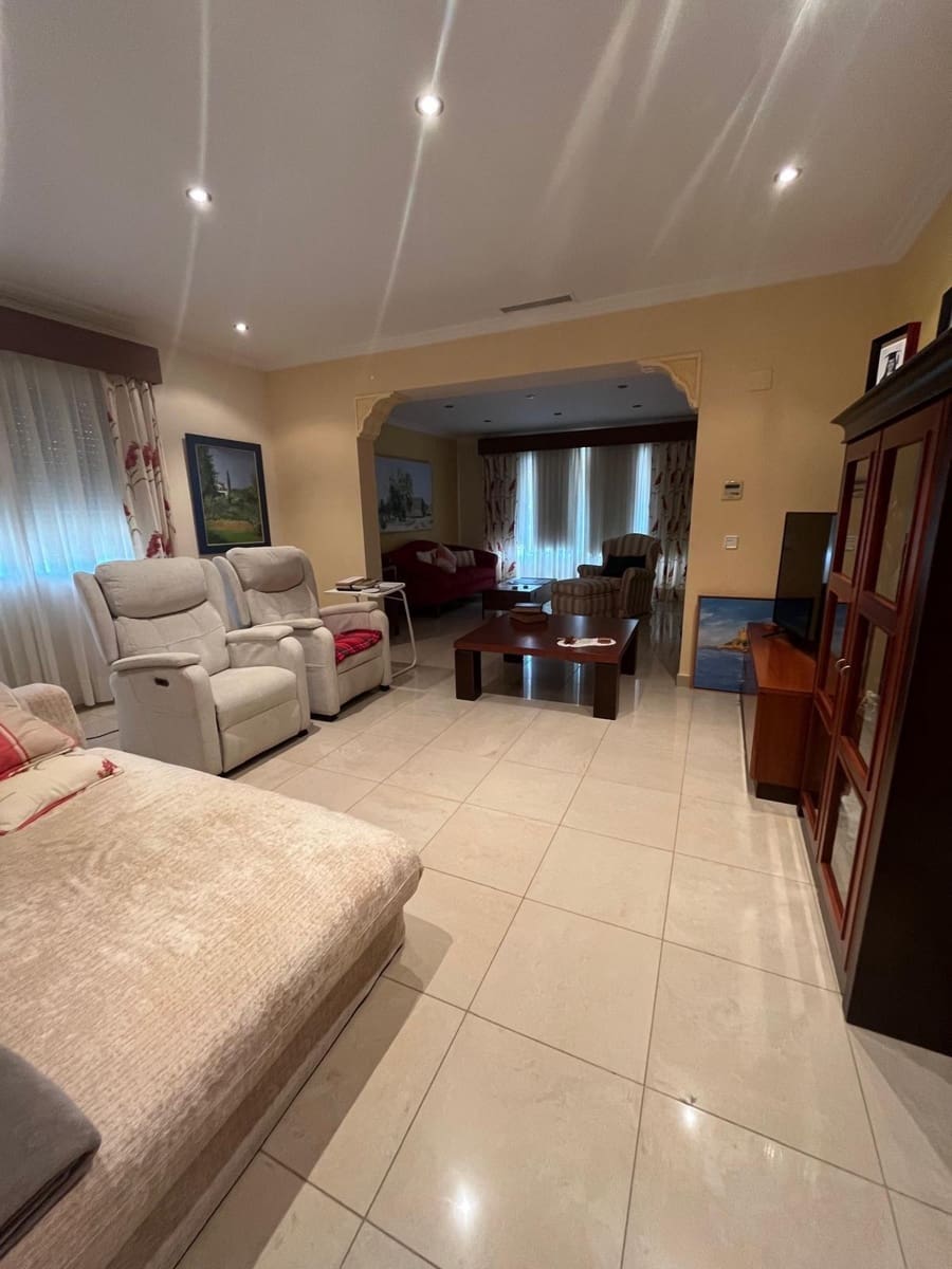 7 soveværelse Finca/Landehus til leje i Albatera med garage - € 2.500 (Ref: 9159604)